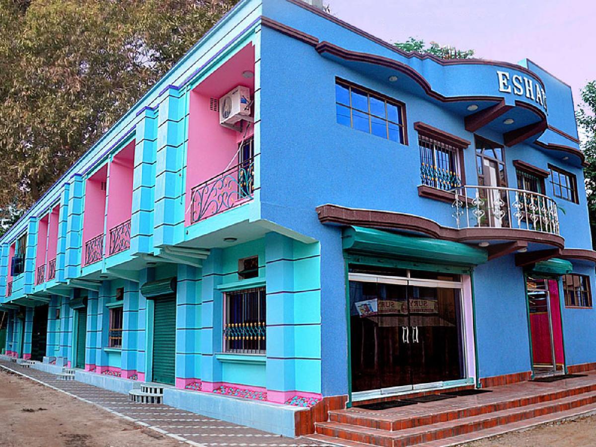 Jhargram Eshani Hotels And Guest House Buitenkant foto